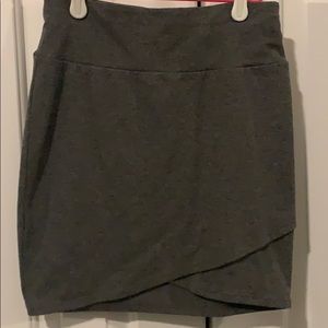 Gray pencil skirt